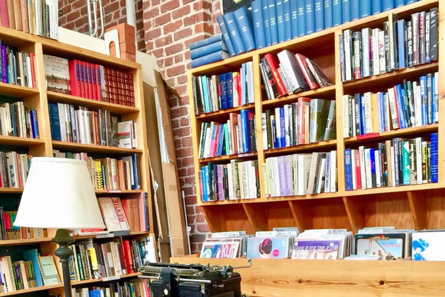 The 5 Best Bookstores In Sacramento Ranked Hoodline