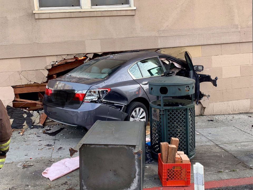 Car Crashes Into Parkside Building Injuring 2 Hoodline