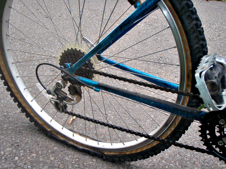 mountain bike flat tire