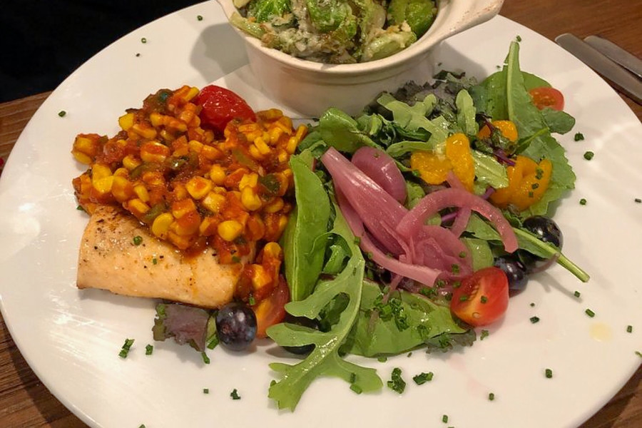 New Edgebrook New American Spot Dakota 94 Opens Its Doors Hoodline