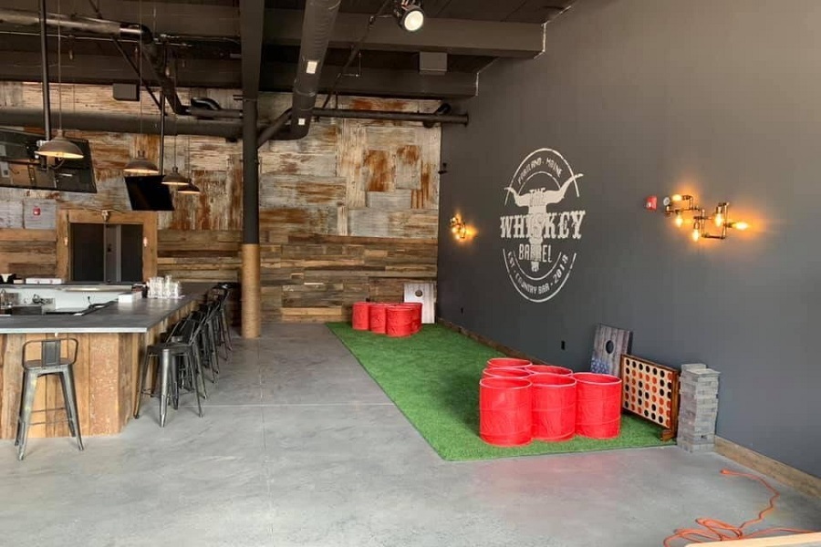 New West Bayside Bar The Whiskey Barrel Opens Its Doors Hoodline