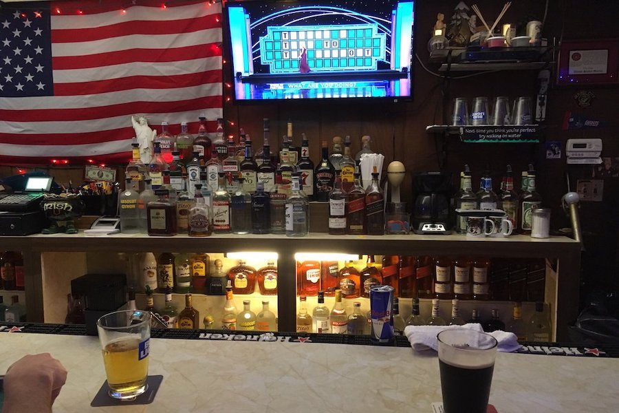 Jersey City's 4 top dive bars (that won't break the bank)