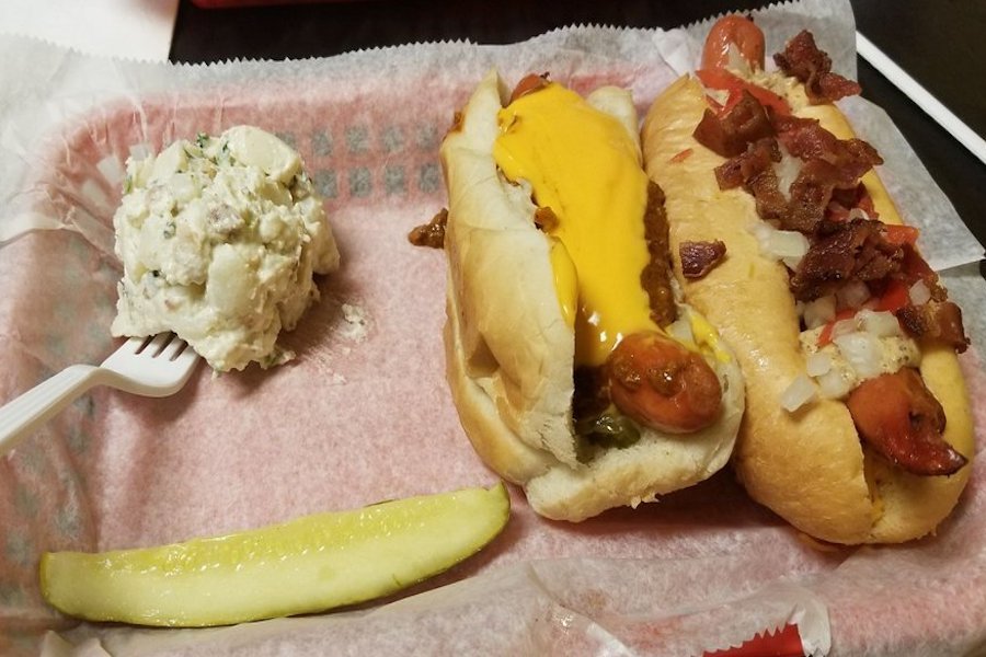 5 top spots for hot dogs in Norfolk