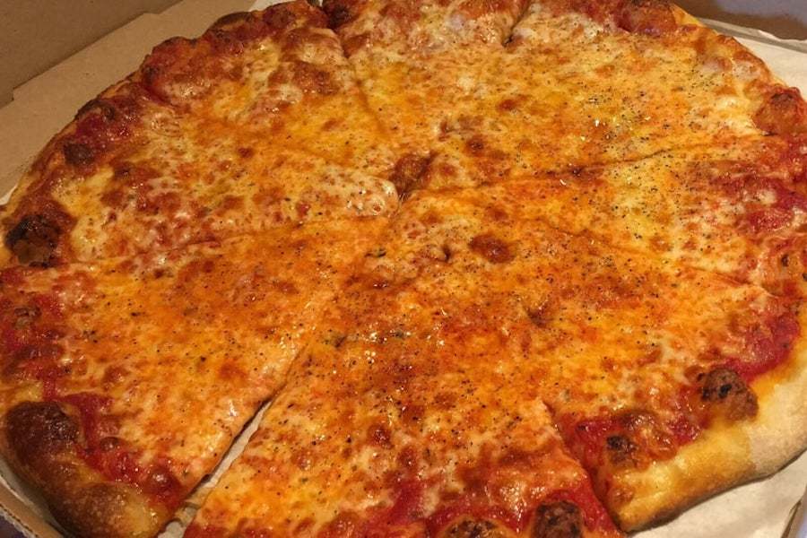 Anaheim's 5 favorite spots to score pizza, without breaking the bank