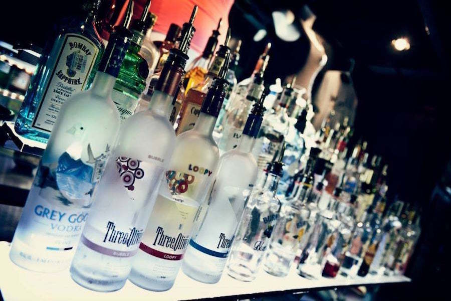 Explore Arlington's 4 favorite budgetfriendly sports bars