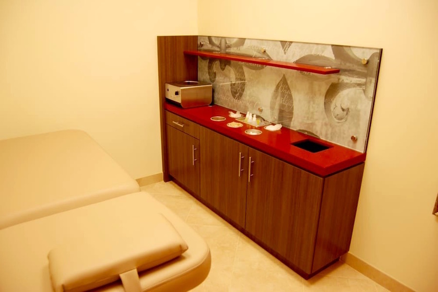 Here are Aurora's top 5 skin care centers