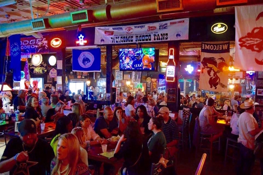 Fort Worth's 5 top bars (that won't break the bank)