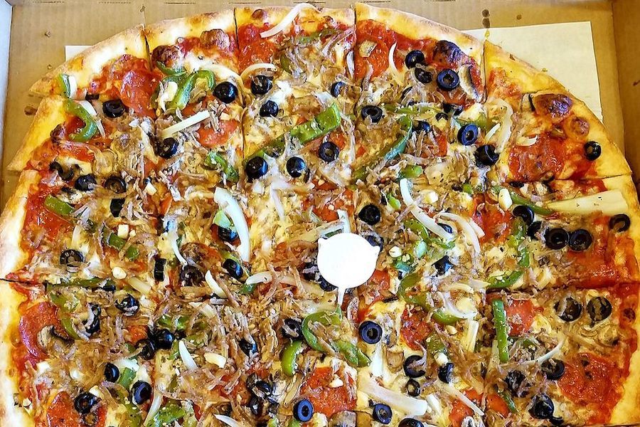 Top pizza choices in Sunnyvale for takeout and dining in