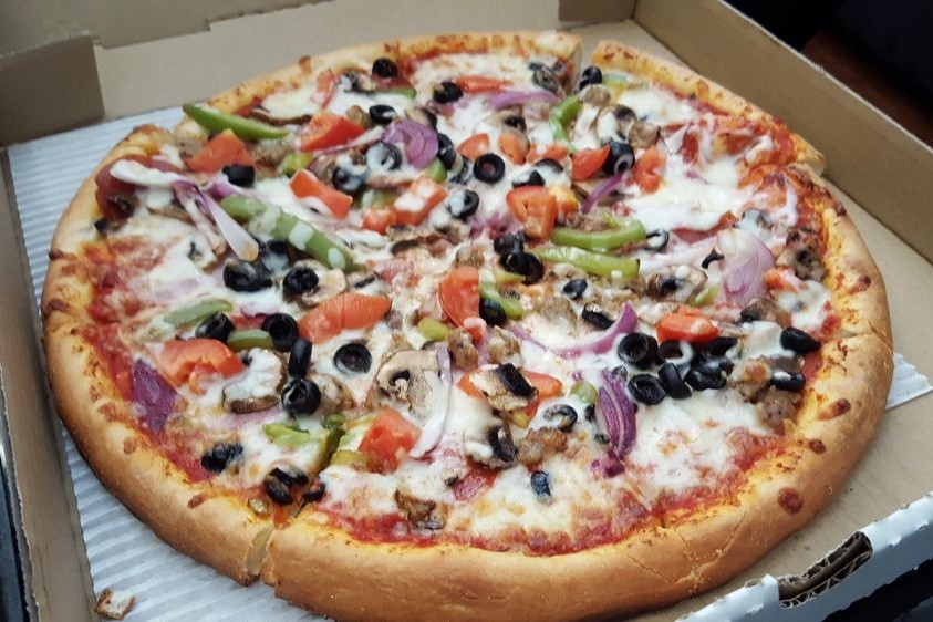 Irvine's 4 favorite spots for inexpensive pizza