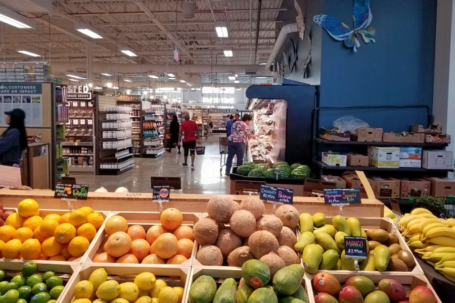 Mom's Organic Market opens new location for the Gaithersburg area Hoodline