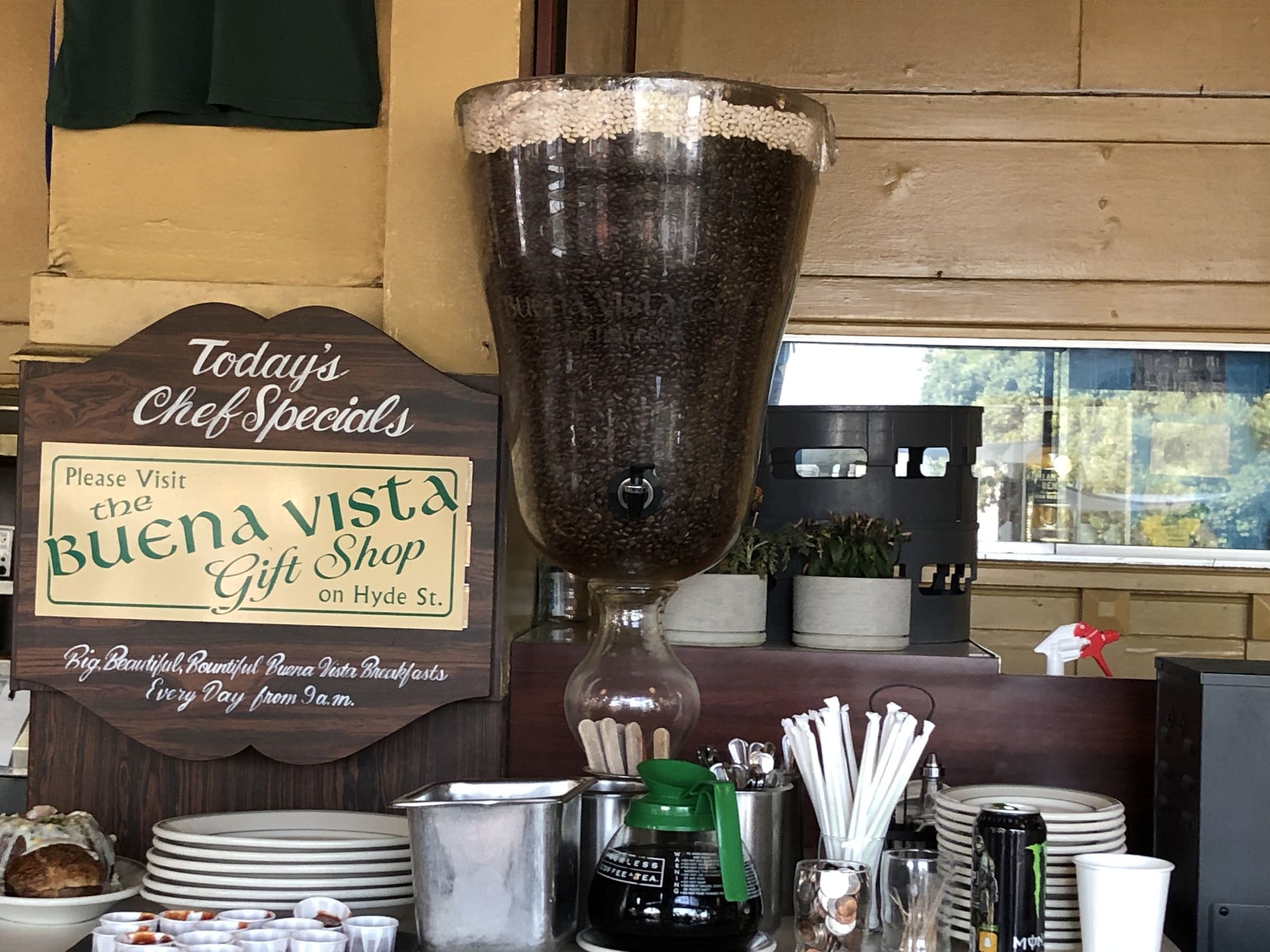 Buena Vista Cafe gets landmark plaque honoring its Irish